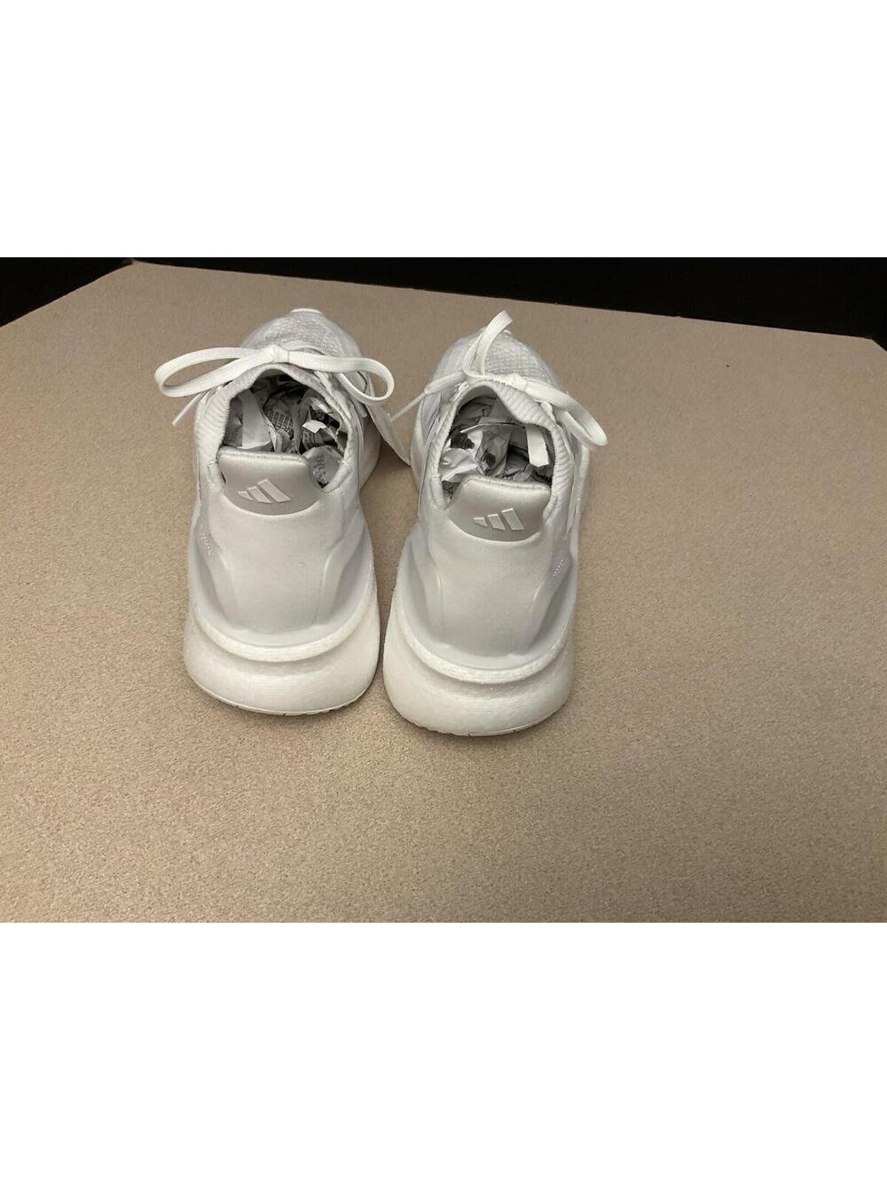 New! Womens Adidas Ultraboost 5X White Running Shoes. Size 6.5. Awesome Shoes!!! - Picture 7 of 9